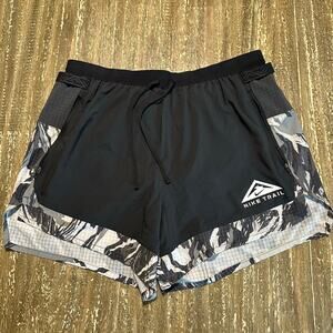 Nike Trail Dri-Fit Performance Outdoor Running Shorts 5” Lined Black Men Size L